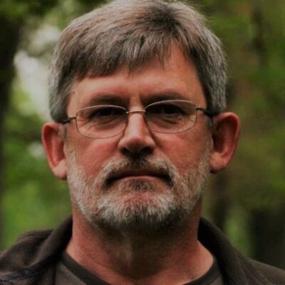 Zenon-mistrz-stolarstwa kwadrat Zenon-mistrz-stolarstwa kwadrat